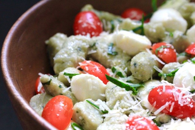 Basil Gnocchi Salad with Tomatoes and Mozzarella