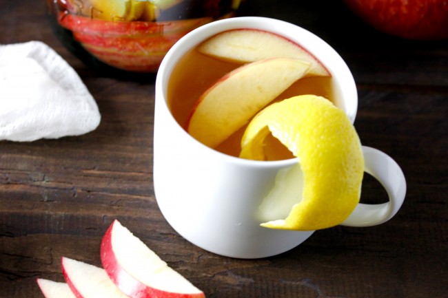 Honey Bourbon Hot Toddy on Americas-Table.com