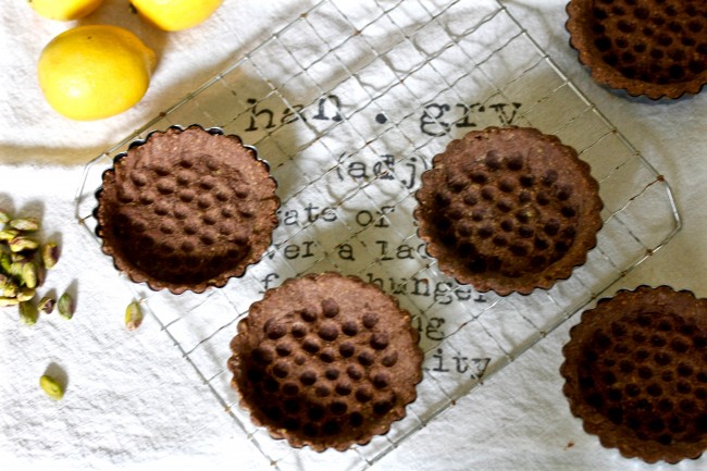 LEMON MASCARPONE TARTS WITH CHOCOLATE PISTACHIO CRUST on Americas-Table.com