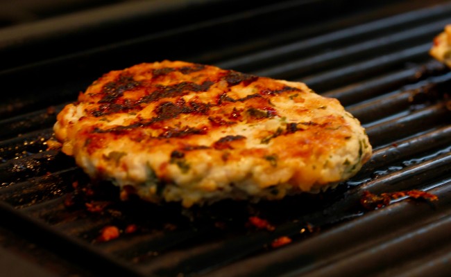 CHICKEN BACON RICOTTA BURGER on Americas-Table.com