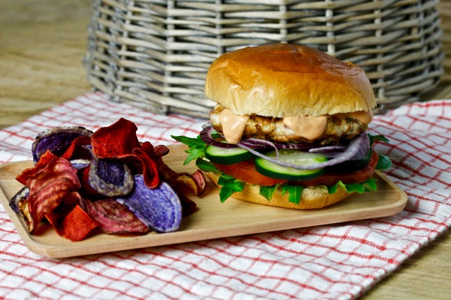 CHICKEN BACON RICOTTA BURGER on Americas-Table.com