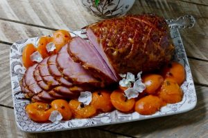 GLAZED HAM WITH PICKLED APRICOTS on Americas-Table.com