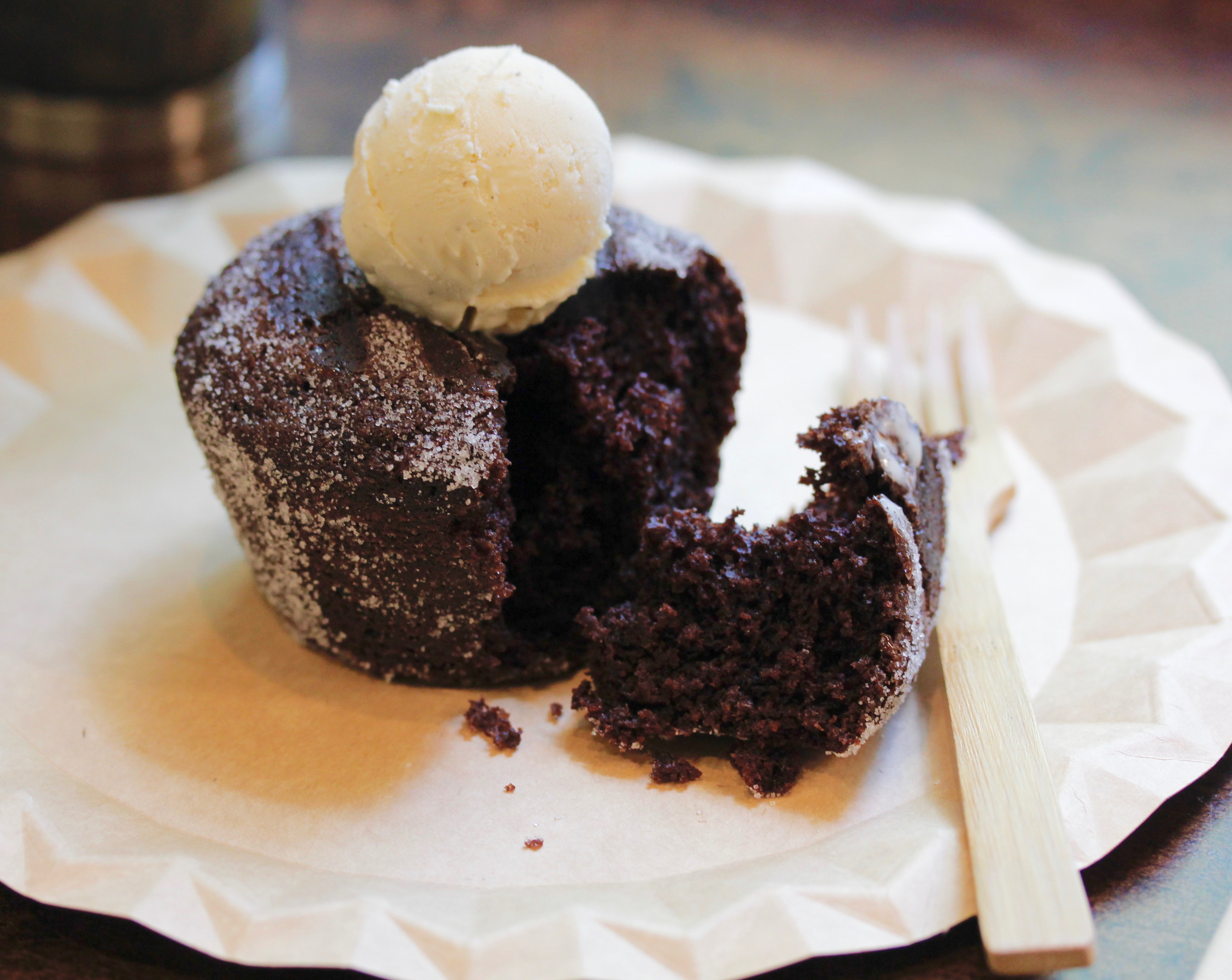 Grilled Caramel Chocolate Cupcakes